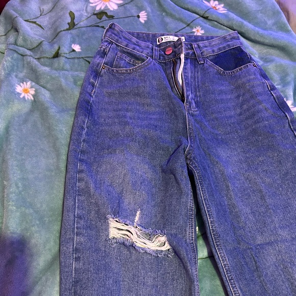 Dark blue jeans - Picture 3 of 3